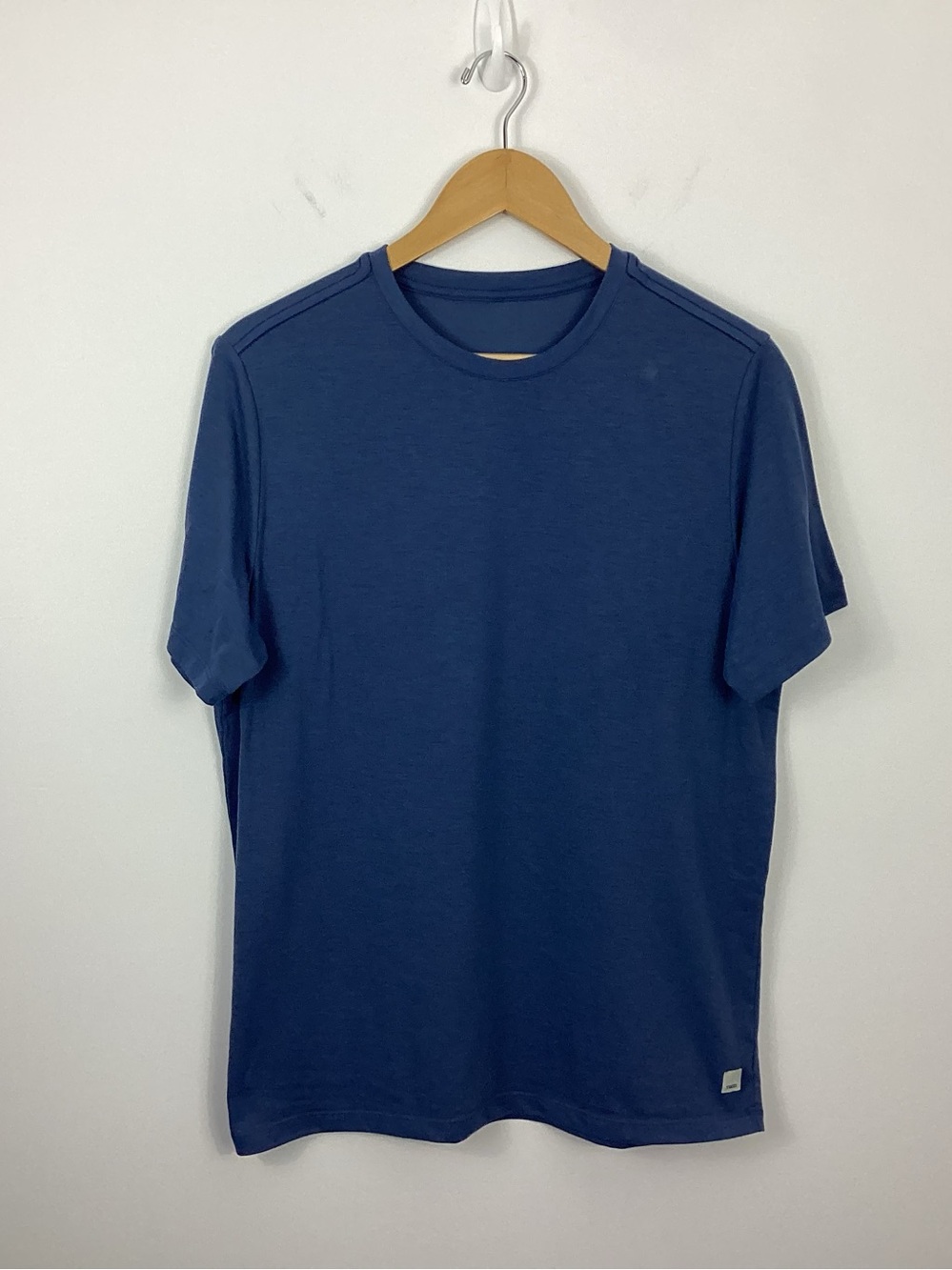 Vuori Current Tech Tee Size Medium